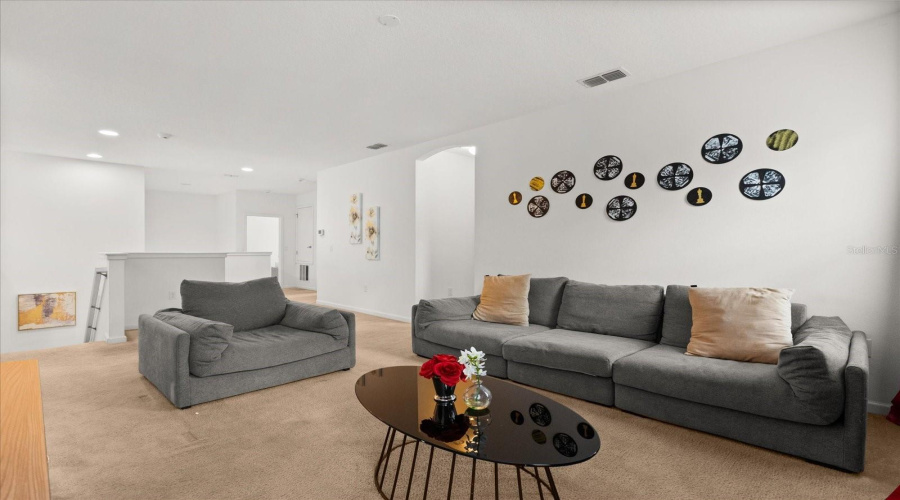 KISSIMMEE, Florida 34746, 8 Bedrooms Bedrooms, ,5 BathroomsBathrooms,Residential,For Sale,CABELLO,0,MFRO6262706
