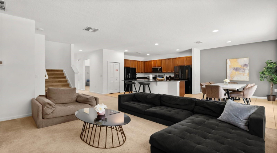 KISSIMMEE, Florida 34746, 8 Bedrooms Bedrooms, ,5 BathroomsBathrooms,Residential,For Sale,CABELLO,0,MFRO6262706
