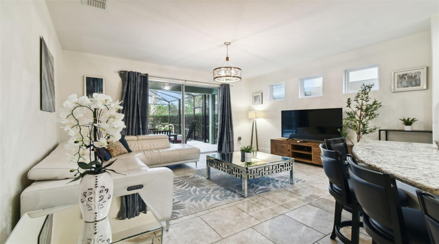 DAVENPORT, Florida 33837, 6 Bedrooms Bedrooms, ,4 BathroomsBathrooms,Residential,For Sale,OAKBOURNE,0,MFRS5136966