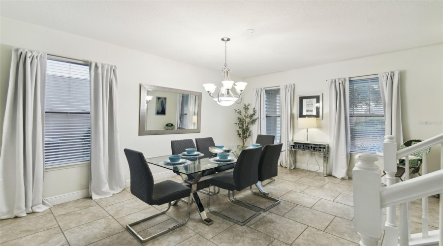 DAVENPORT, Florida 33837, 6 Bedrooms Bedrooms, ,4 BathroomsBathrooms,Residential,For Sale,OAKBOURNE,0,MFRS5136966