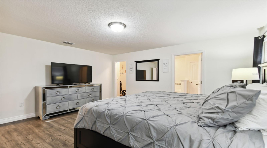 DAVENPORT, Florida 33837, 6 Bedrooms Bedrooms, ,4 BathroomsBathrooms,Residential,For Sale,OAKBOURNE,0,MFRS5136966