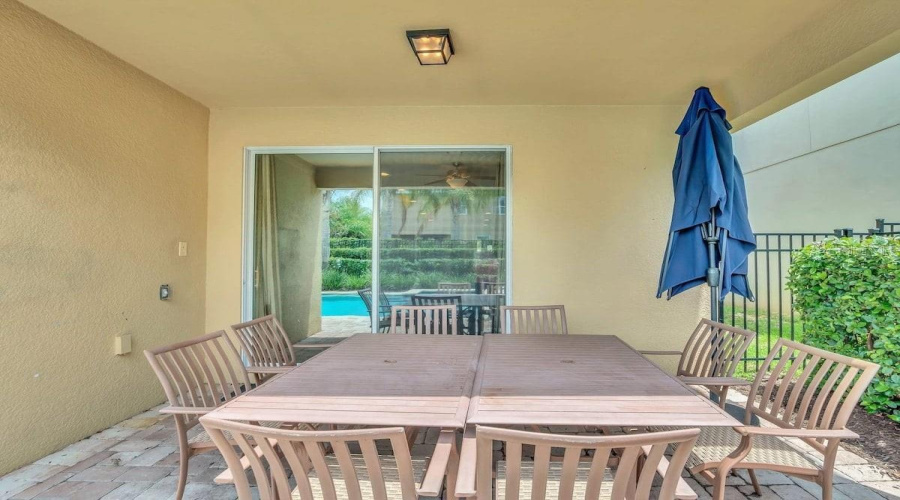 KISSIMMEE, Florida 34747, 8 Bedrooms Bedrooms, ,7 BathroomsBathrooms,Residential,For Sale,NOVI,0,MFRO6352865