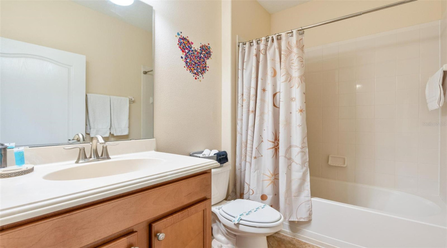 KISSIMMEE, Florida 34747, 5 Bedrooms Bedrooms, ,5 BathroomsBathrooms,Residential,For Sale,SUGAR PALM,0,MFRO6353313