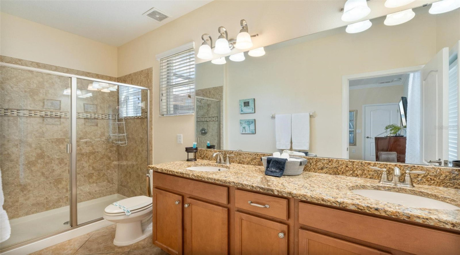 KISSIMMEE, Florida 34747, 5 Bedrooms Bedrooms, ,5 BathroomsBathrooms,Residential,For Sale,SUGAR PALM,0,MFRO6353313