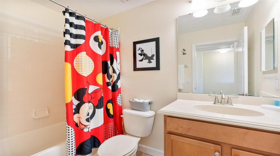 KISSIMMEE, Florida 34747, 5 Bedrooms Bedrooms, ,5 BathroomsBathrooms,Residential,For Sale,SUGAR PALM,0,MFRO6353313
