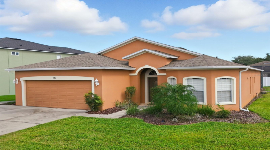 DAVENPORT, Florida 33896, 4 Bedrooms Bedrooms, ,3 BathroomsBathrooms,Residential,For Sale,SUSSEX,0,MFRO6354453