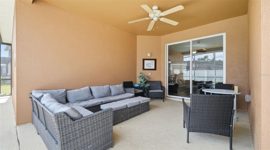 DAVENPORT, Florida 33896, 4 Bedrooms Bedrooms, ,3 BathroomsBathrooms,Residential,For Sale,SUSSEX,0,MFRO6354453
