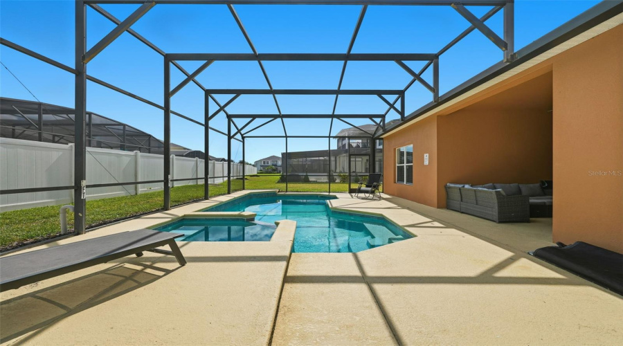 DAVENPORT, Florida 33896, 4 Bedrooms Bedrooms, ,3 BathroomsBathrooms,Residential,For Sale,SUSSEX,0,MFRO6354453
