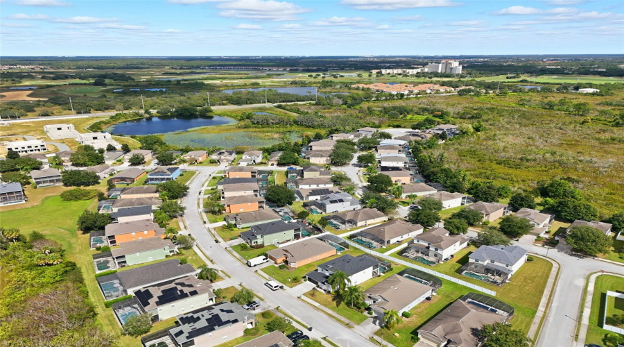 DAVENPORT, Florida 33896, 4 Bedrooms Bedrooms, ,3 BathroomsBathrooms,Residential,For Sale,SUSSEX,0,MFRO6354453