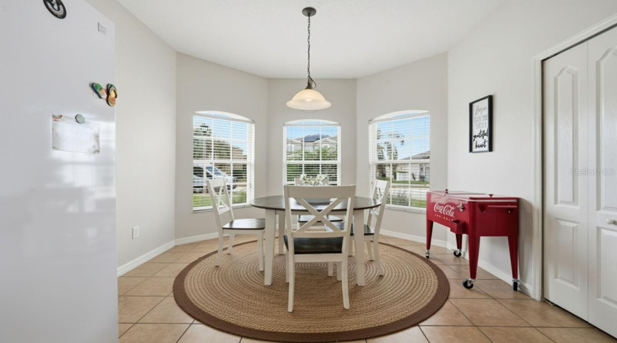 DAVENPORT, Florida 33896, 4 Bedrooms Bedrooms, ,3 BathroomsBathrooms,Residential,For Sale,SUSSEX,0,MFRO6354453