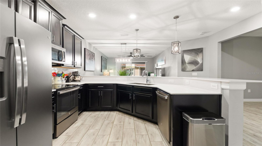 DAVENPORT, Florida 33896, 2 Bedrooms Bedrooms, ,2 BathroomsBathrooms,Residential,For Sale,BLACKWOLF RUN,0,MFRS5137021