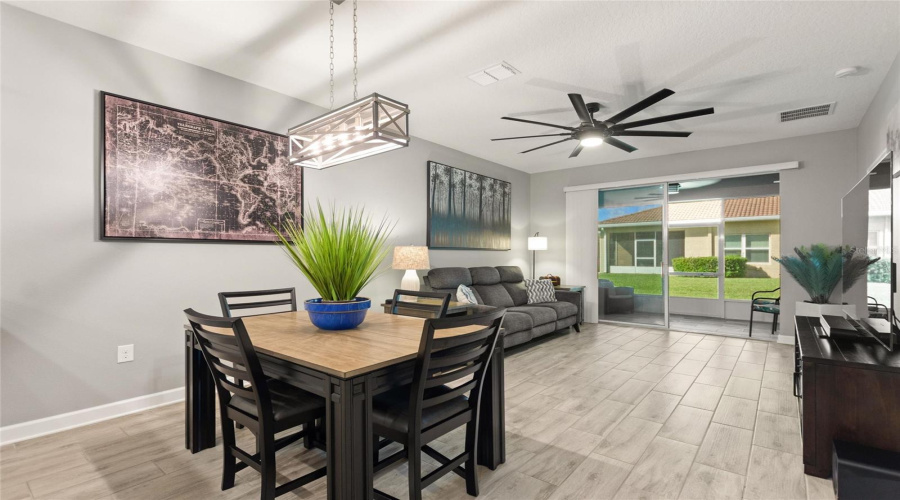 DAVENPORT, Florida 33896, 2 Bedrooms Bedrooms, ,2 BathroomsBathrooms,Residential,For Sale,BLACKWOLF RUN,0,MFRS5137021