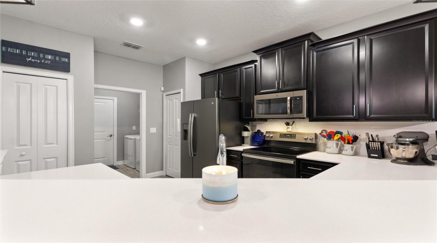 DAVENPORT, Florida 33896, 2 Bedrooms Bedrooms, ,2 BathroomsBathrooms,Residential,For Sale,BLACKWOLF RUN,0,MFRS5137021