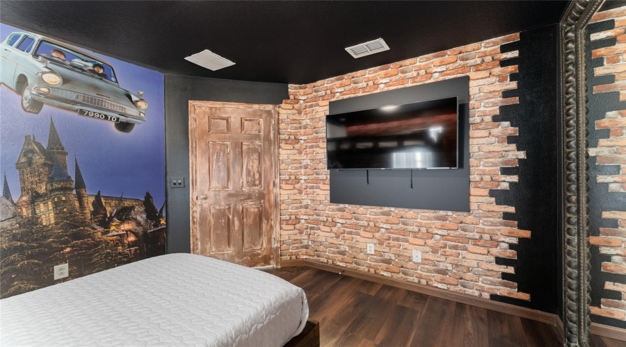 KISSIMMEE, Florida 34746, 4 Bedrooms Bedrooms, ,2 BathroomsBathrooms,Residential,For Sale,TOURMALINE,0,MFRO6354562