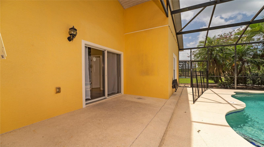 KISSIMMEE, Florida 34746, 4 Bedrooms Bedrooms, ,2 BathroomsBathrooms,Residential,For Sale,TOURMALINE,0,MFRO6354562