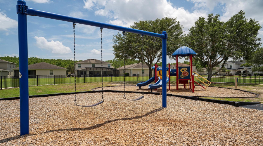 KISSIMMEE, Florida 34746, 4 Bedrooms Bedrooms, ,2 BathroomsBathrooms,Residential,For Sale,TOURMALINE,0,MFRO6354562