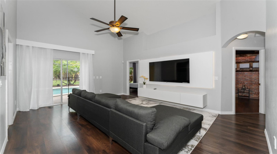 KISSIMMEE, Florida 34746, 4 Bedrooms Bedrooms, ,2 BathroomsBathrooms,Residential,For Sale,TOURMALINE,0,MFRO6354562