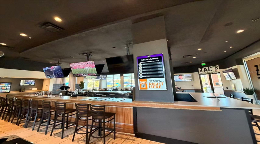 KISSIMMEE, Florida 34746, 3 Bedrooms Bedrooms, ,2 BathroomsBathrooms,Residential,For Sale,DELOREAN,0,MFRO6354581