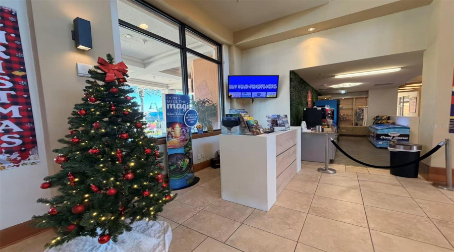 KISSIMMEE, Florida 34746, 3 Bedrooms Bedrooms, ,2 BathroomsBathrooms,Residential,For Sale,DELOREAN,0,MFRO6354581