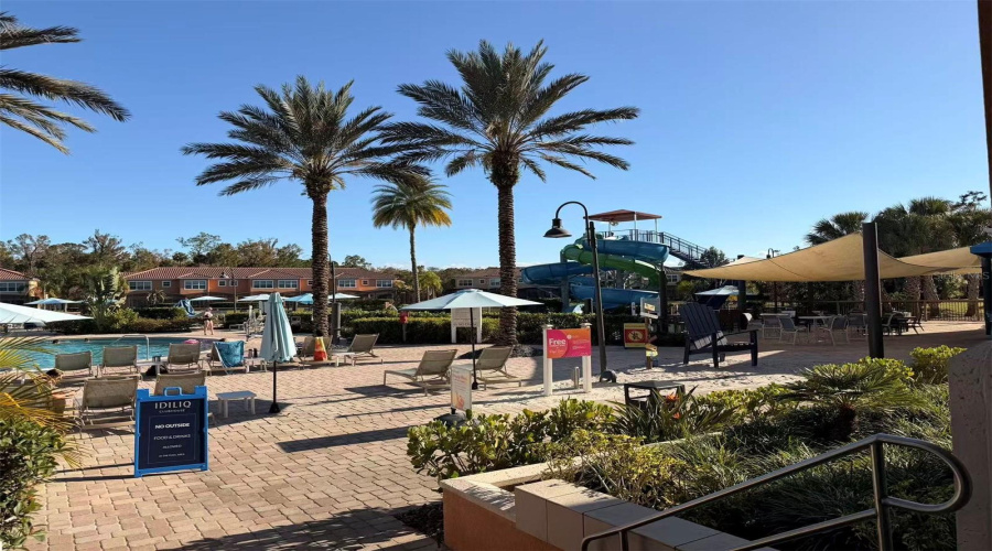 KISSIMMEE, Florida 34746, 3 Bedrooms Bedrooms, ,2 BathroomsBathrooms,Residential,For Sale,DELOREAN,0,MFRO6354581