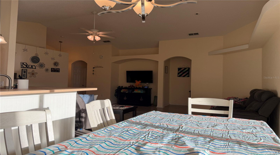 DAVENPORT, Florida 33837, 3 Bedrooms Bedrooms, ,2 BathroomsBathrooms,Residential,For Sale,NICHOLSON,0,MFRG5103570