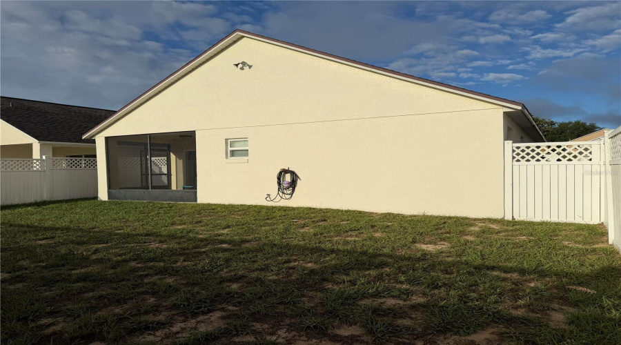 DAVENPORT, Florida 33837, 3 Bedrooms Bedrooms, ,2 BathroomsBathrooms,Residential,For Sale,NICHOLSON,0,MFRG5103570