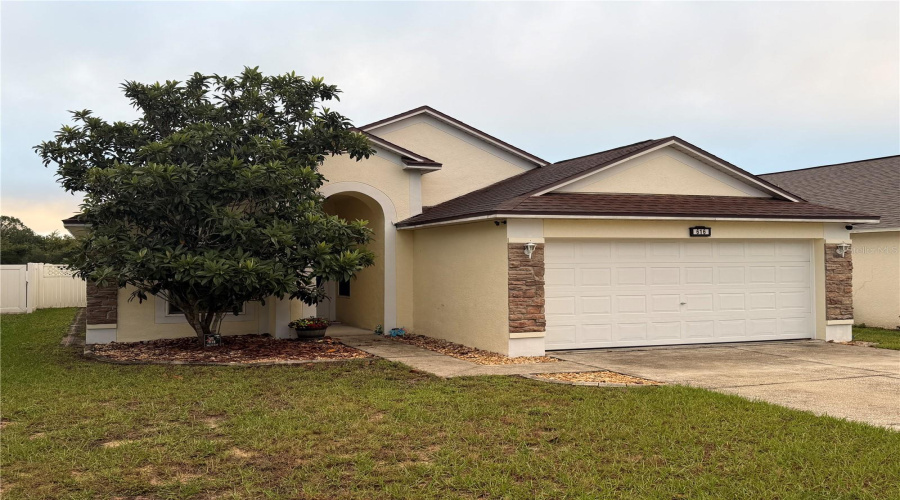 DAVENPORT, Florida 33837, 3 Bedrooms Bedrooms, ,2 BathroomsBathrooms,Residential,For Sale,NICHOLSON,0,MFRG5103570