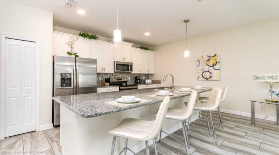 KISSIMMEE, Florida 34746, 4 Bedrooms Bedrooms, ,3 BathroomsBathrooms,Residential,For Sale,JULIET,0,MFRS5136662