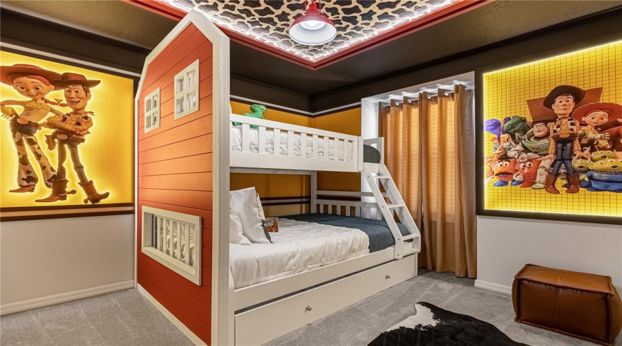 DAVENPORT, Florida 33897, 5 Bedrooms Bedrooms, ,4 BathroomsBathrooms,Residential,For Sale,LANA,0,MFRO6341623