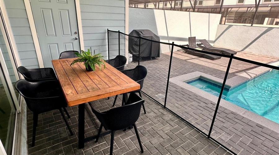 DAVENPORT, Florida 33897, 5 Bedrooms Bedrooms, ,4 BathroomsBathrooms,Residential,For Sale,LANA,0,MFRO6341623