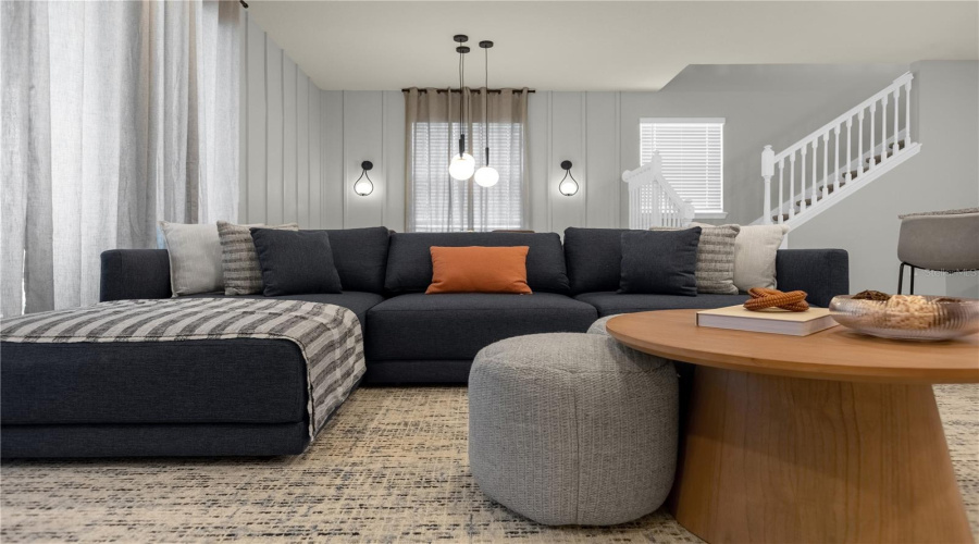 DAVENPORT, Florida 33897, 5 Bedrooms Bedrooms, ,4 BathroomsBathrooms,Residential,For Sale,LANA,0,MFRO6341623