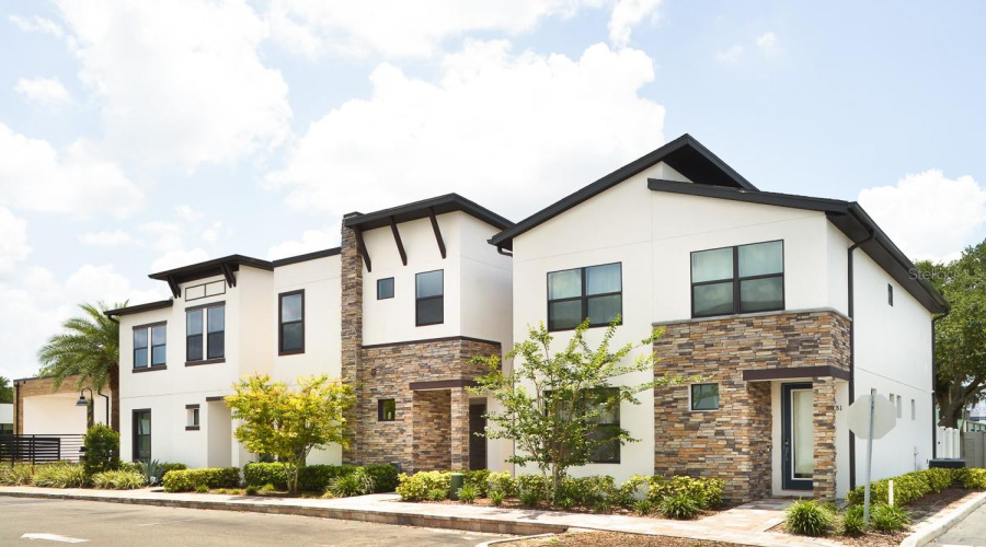 DAVENPORT, Florida 33896, 4 Bedrooms Bedrooms, ,3 BathroomsBathrooms,Residential,For Sale,VILLA DOMANI,0,MFRS5122677