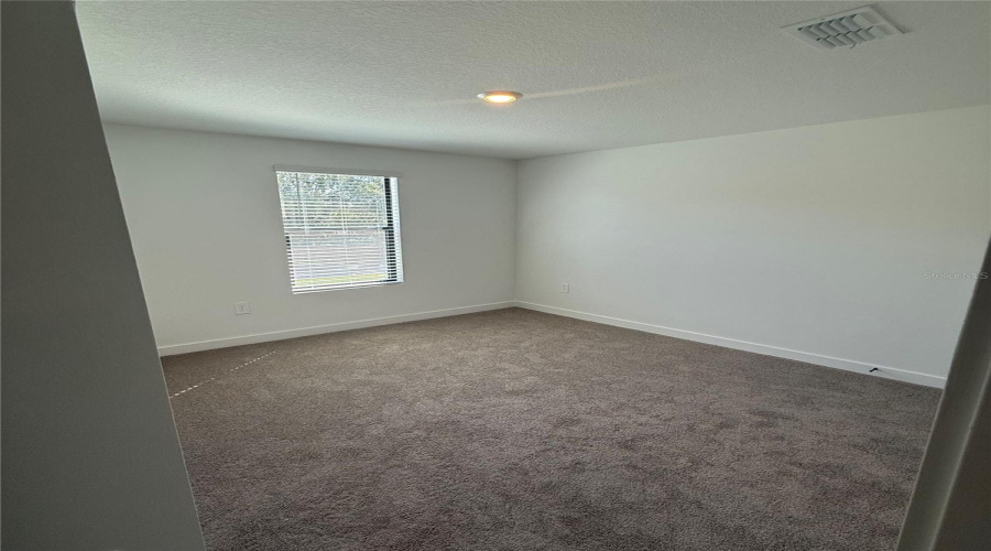 KISSIMMEE, Florida 34747, 3 Bedrooms Bedrooms, ,3 BathroomsBathrooms,Residential,For Sale,SUSTAINABLE,0,MFRS5136936