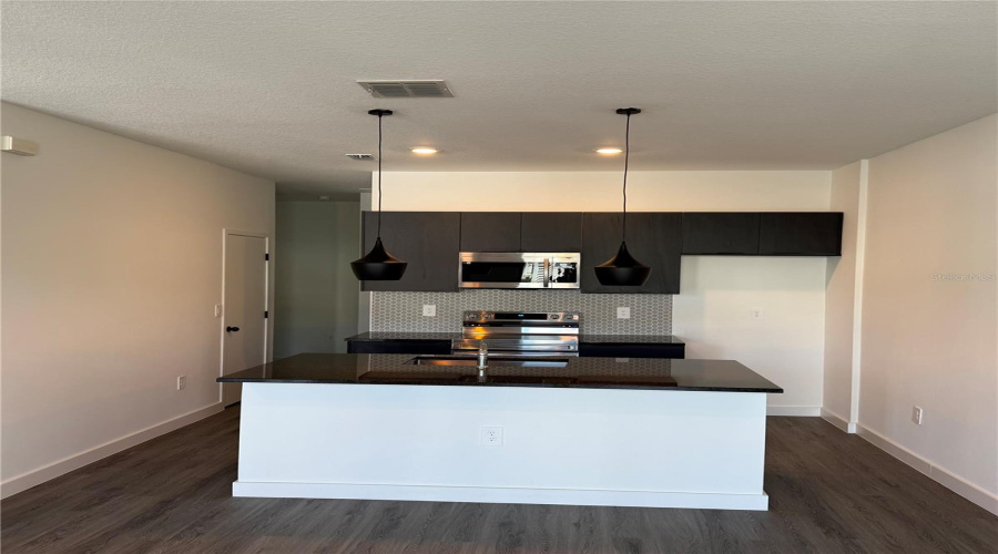 KISSIMMEE, Florida 34747, 3 Bedrooms Bedrooms, ,3 BathroomsBathrooms,Residential,For Sale,SUSTAINABLE,0,MFRS5136936