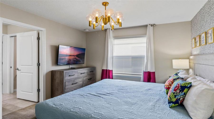 DAVENPORT, Florida 33897, 8 Bedrooms Bedrooms, ,6 BathroomsBathrooms,Residential,For Sale,LANA,0,MFRO6295031