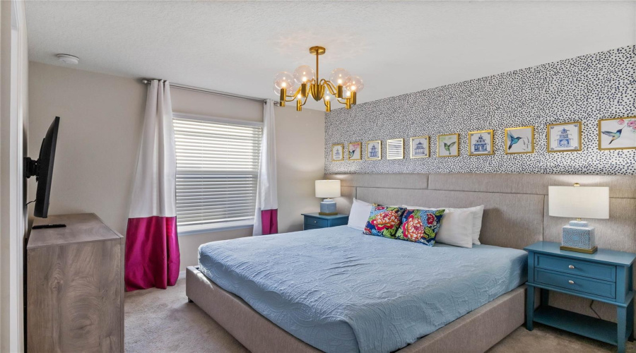 DAVENPORT, Florida 33897, 8 Bedrooms Bedrooms, ,6 BathroomsBathrooms,Residential,For Sale,LANA,0,MFRO6295031