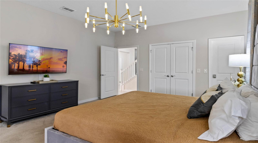 DAVENPORT, Florida 33897, 8 Bedrooms Bedrooms, ,6 BathroomsBathrooms,Residential,For Sale,LANA,0,MFRO6295031