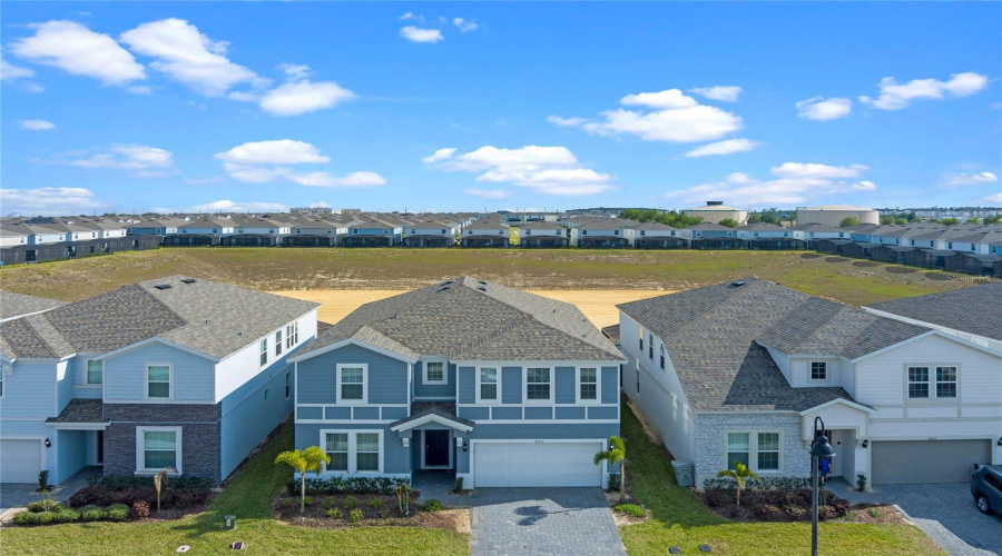 DAVENPORT, Florida 33897, 8 Bedrooms Bedrooms, ,6 BathroomsBathrooms,Residential,For Sale,LANA,0,MFRO6295031