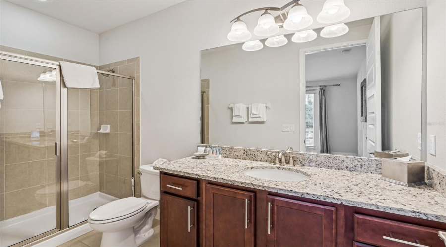 KISSIMMEE, Florida 34747, 5 Bedrooms Bedrooms, ,5 BathroomsBathrooms,Residential,For Sale,PENDANT,0,MFRS5137120