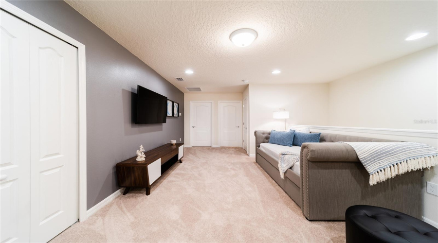 KISSIMMEE, Florida 34747, 5 Bedrooms Bedrooms, ,4 BathroomsBathrooms,Residential,For Sale,DUBAI,0,MFRO6328333