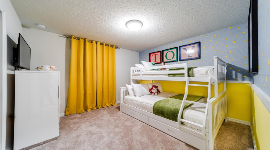 KISSIMMEE, Florida 34747, 5 Bedrooms Bedrooms, ,4 BathroomsBathrooms,Residential,For Sale,DUBAI,0,MFRO6328333