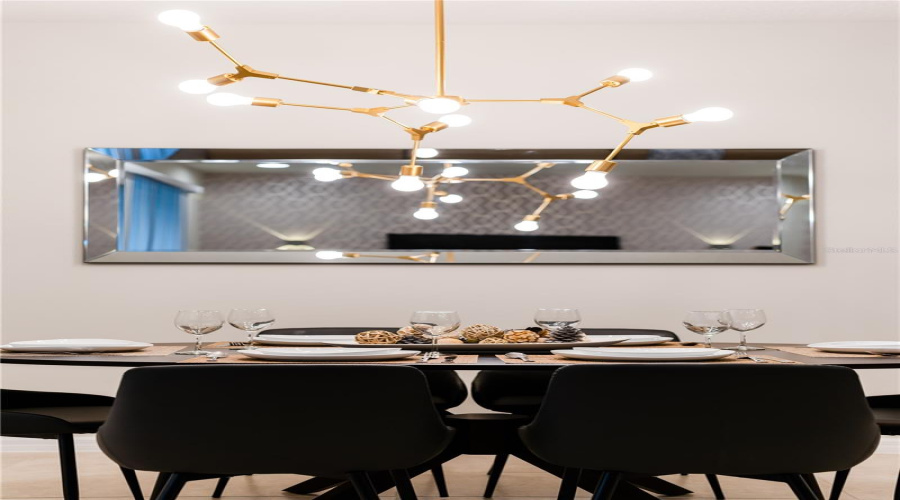 KISSIMMEE, Florida 34747, 5 Bedrooms Bedrooms, ,4 BathroomsBathrooms,Residential,For Sale,DUBAI,0,MFRO6328333