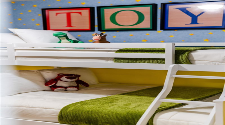 KISSIMMEE, Florida 34747, 5 Bedrooms Bedrooms, ,4 BathroomsBathrooms,Residential,For Sale,DUBAI,0,MFRO6328333