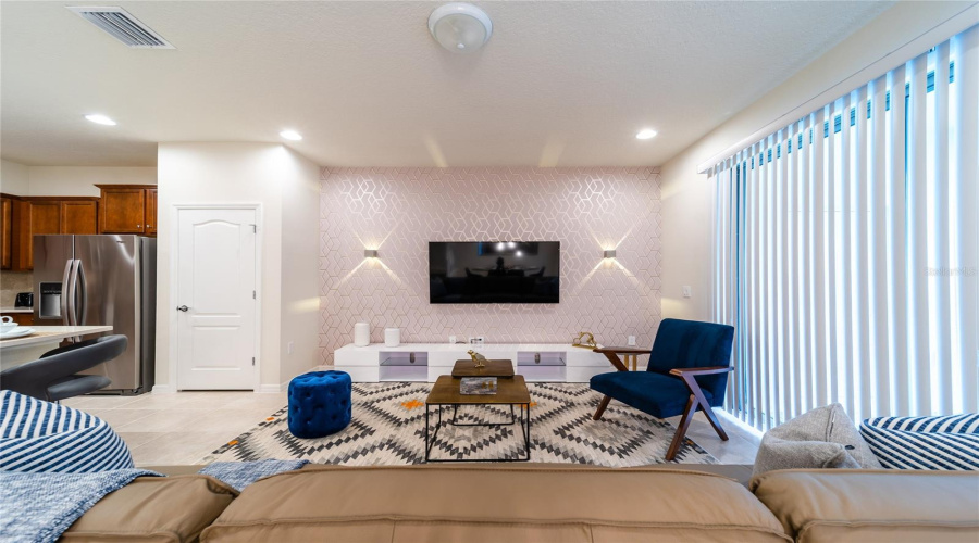 KISSIMMEE, Florida 34747, 5 Bedrooms Bedrooms, ,4 BathroomsBathrooms,Residential,For Sale,DUBAI,0,MFRO6328333