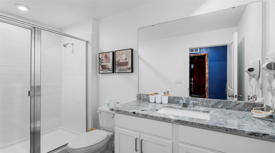 KISSIMMEE, Florida 34747, 6 Bedrooms Bedrooms, ,4 BathroomsBathrooms,Residential,For Sale,ZABALLINA,0,MFRO6354443