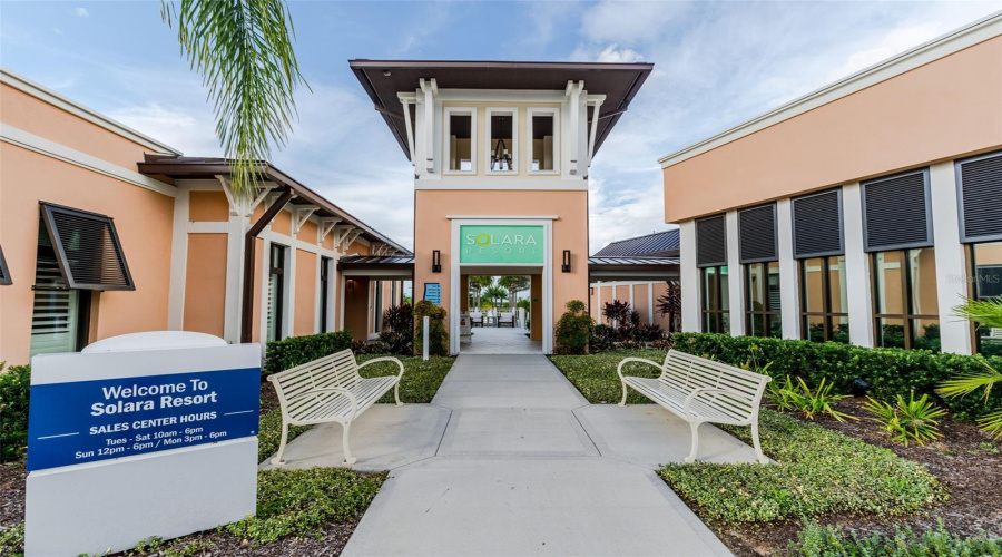 KISSIMMEE, Florida 34747, 6 Bedrooms Bedrooms, ,4 BathroomsBathrooms,Residential,For Sale,ZABALLINA,0,MFRO6354443