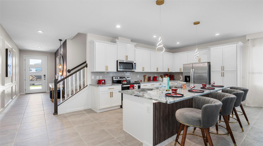 KISSIMMEE, Florida 34747, 6 Bedrooms Bedrooms, ,4 BathroomsBathrooms,Residential,For Sale,ZABALLINA,0,MFRO6354443