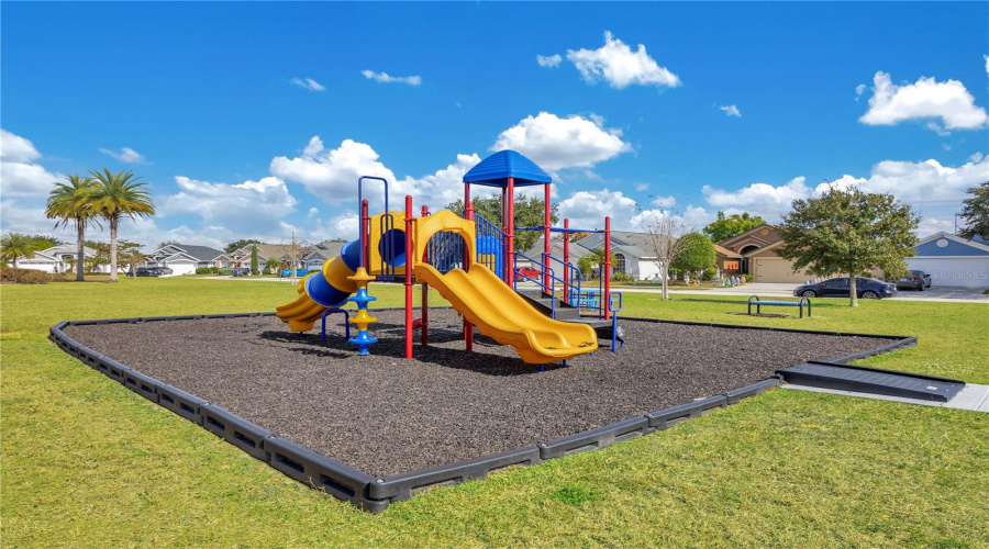 DAVENPORT, Florida 33897, 4 Bedrooms Bedrooms, ,2 BathroomsBathrooms,Residential,For Sale,HAVERSHAM,0,MFRO6344900