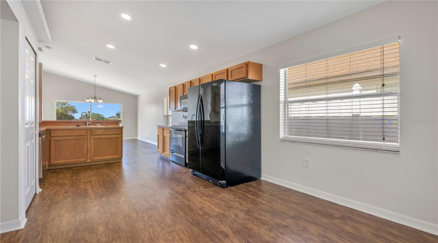 DAVENPORT, Florida 33897, 4 Bedrooms Bedrooms, ,2 BathroomsBathrooms,Residential,For Sale,HAVERSHAM,0,MFRO6344900