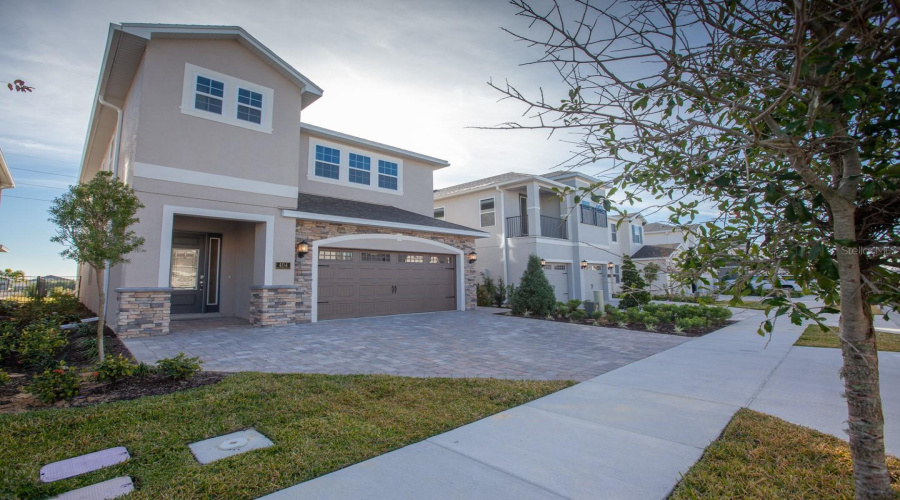 KISSIMMEE, Florida 34747, 6 Bedrooms Bedrooms, ,6 BathroomsBathrooms,Residential,For Sale,SOUTHFIELD,0,MFRO6354805